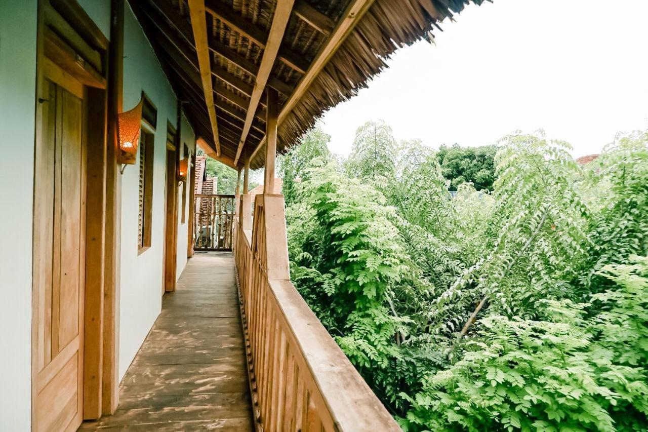 Backpacker Kawah Ijen Hostel บันยูวังงี ภายนอก รูปภาพ